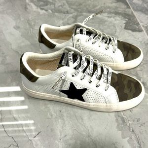 White and camouflage Vintage Havana Sneakers